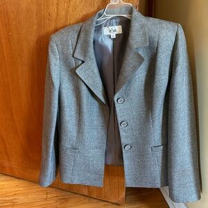 Le Suit Classic Gray Herringbone Blazer